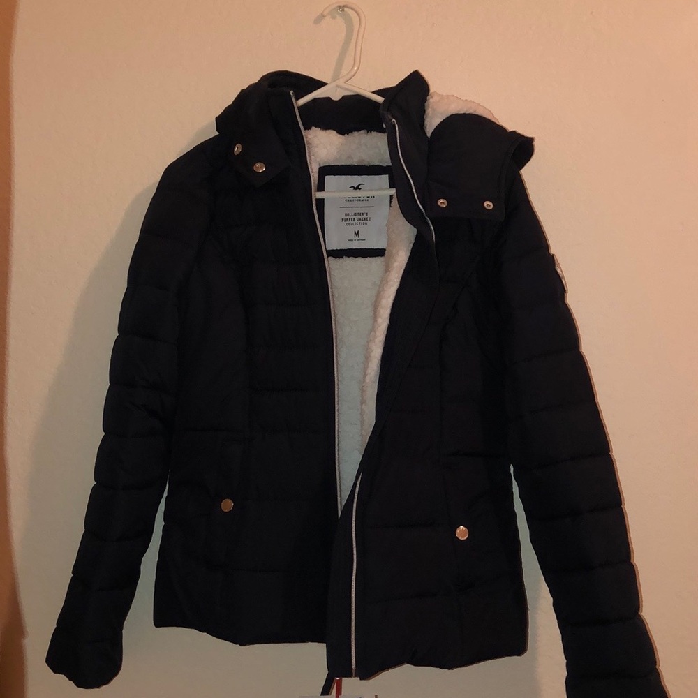 Navy Blue Puffer Jacket w/ Sherpa Inside Lining